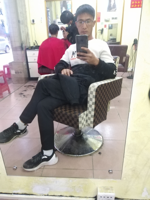 hushuai的第一张照片--邯郸相亲服务中心