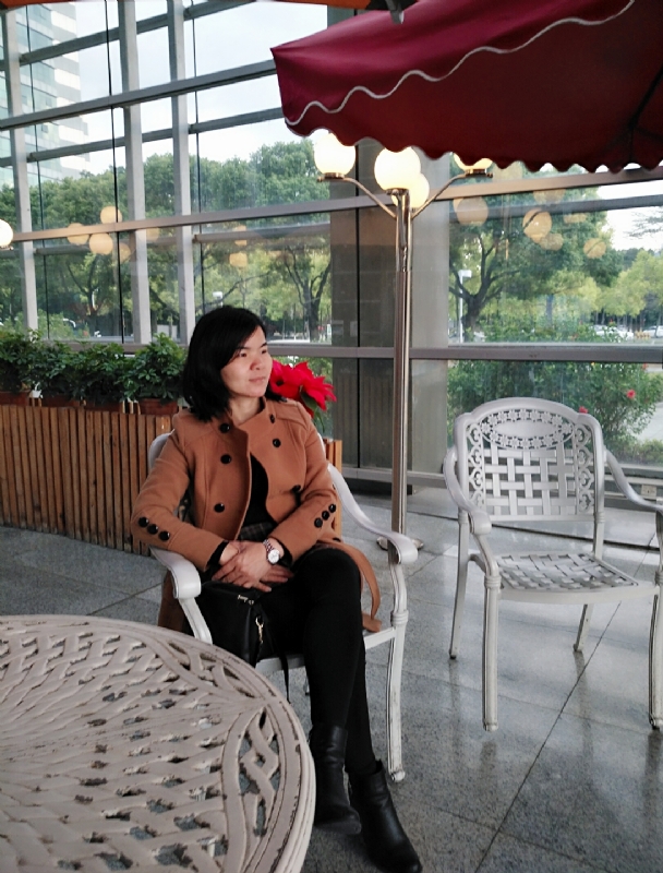 执迷不悔的第一张照片--邯郸相亲服务中心