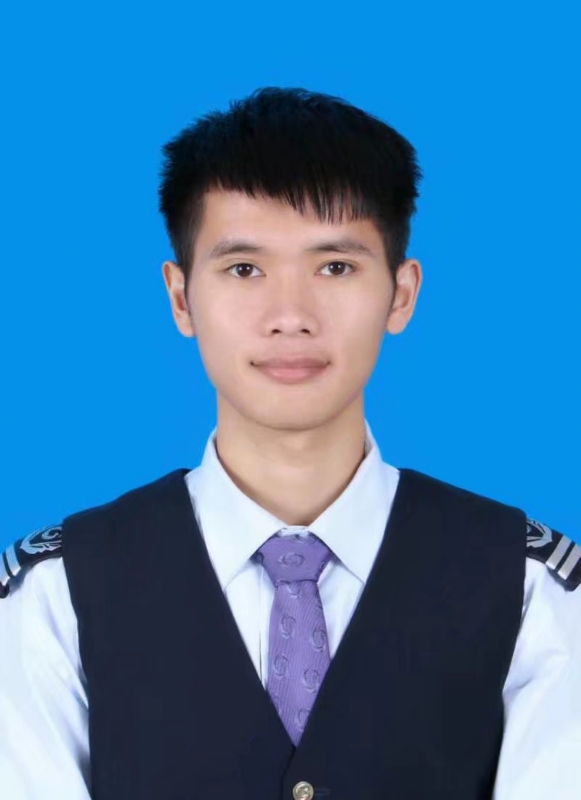 一头奔跑的熊的第一张照片--邯郸相亲服务中心