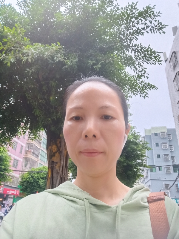 容容的第一张照片--邯郸相亲服务中心