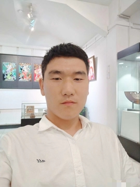 自律人生的第一张照片--邯郸相亲服务中心