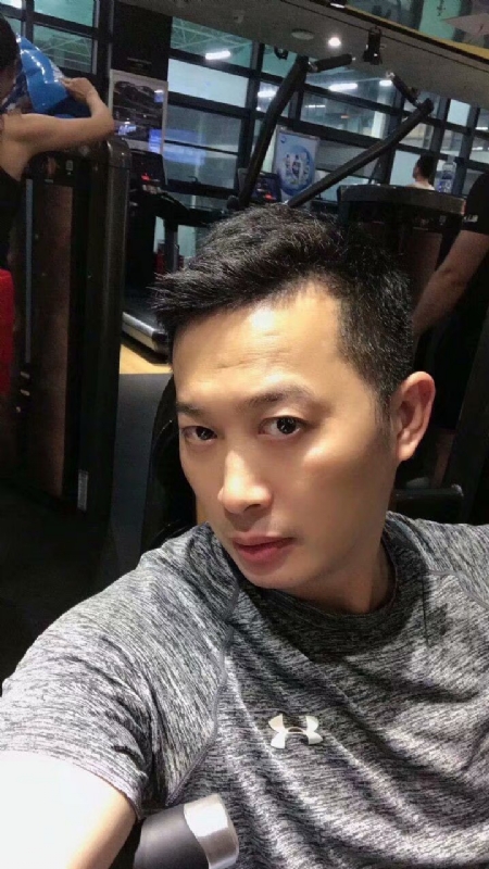 期待你的爱的第一张照片--邯郸相亲服务中心