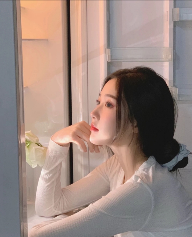 風吹過臉頰的第一张照片--邯郸相亲服务中心