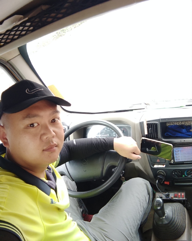 于于于的第二张照片--邯郸相亲服务中心