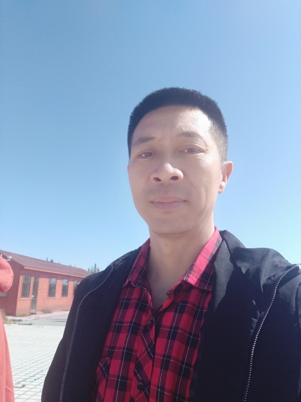 风滚草的坚持的第一张照片--邯郸相亲服务中心