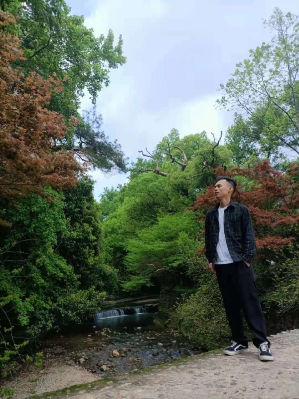 小白的第一张照片--邯郸相亲服务中心