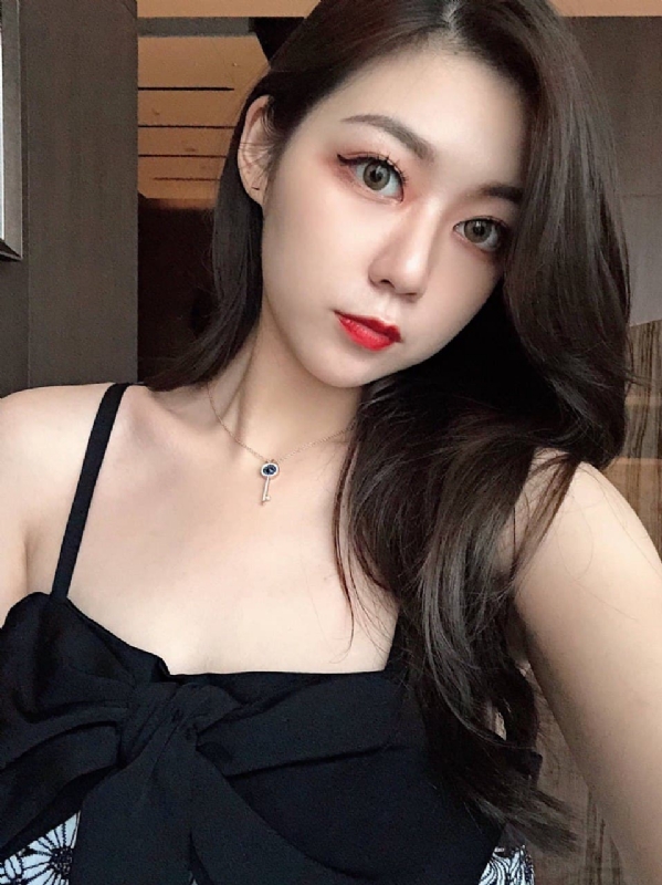 半度微涼的第二张照片--邯郸相亲服务中心