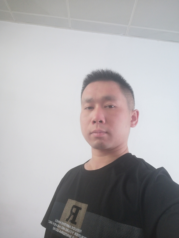 孤独的狼的第一张照片--邯郸相亲服务中心