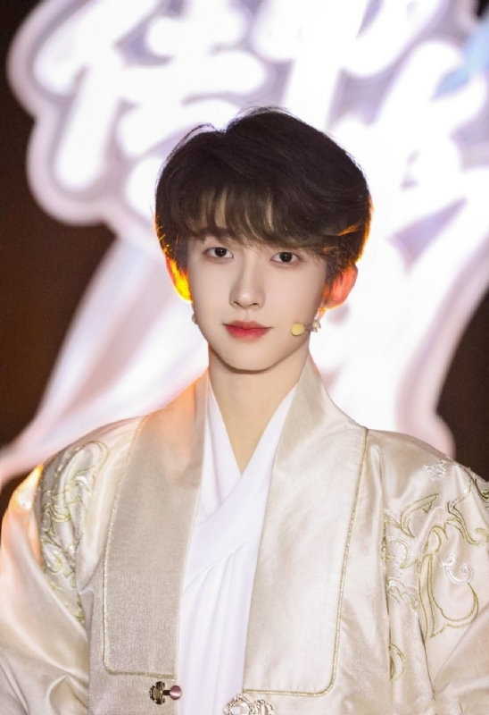 月影韶华呀的第一张照片--邯郸相亲服务中心