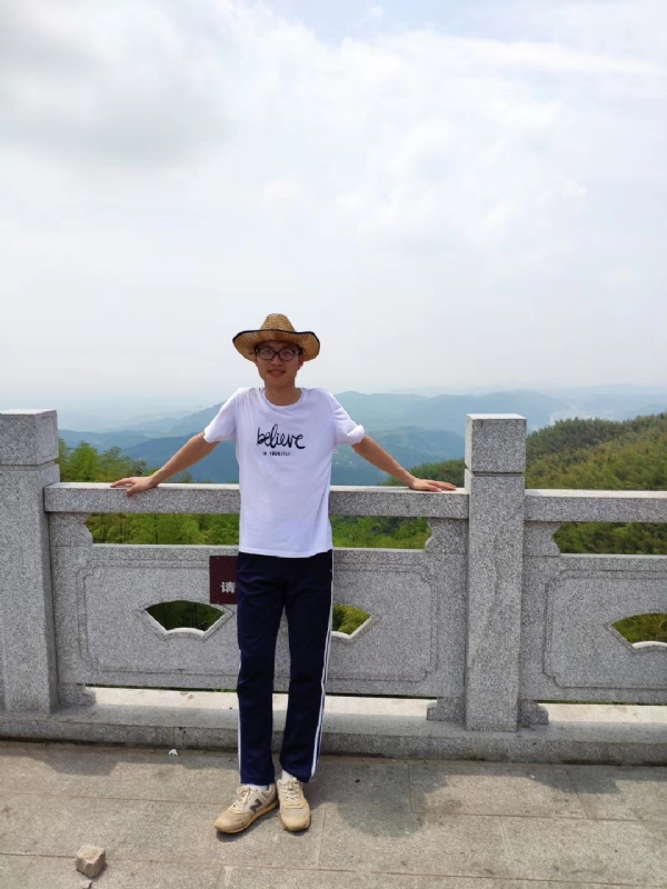 华华的第四张照片--邯郸相亲服务中心