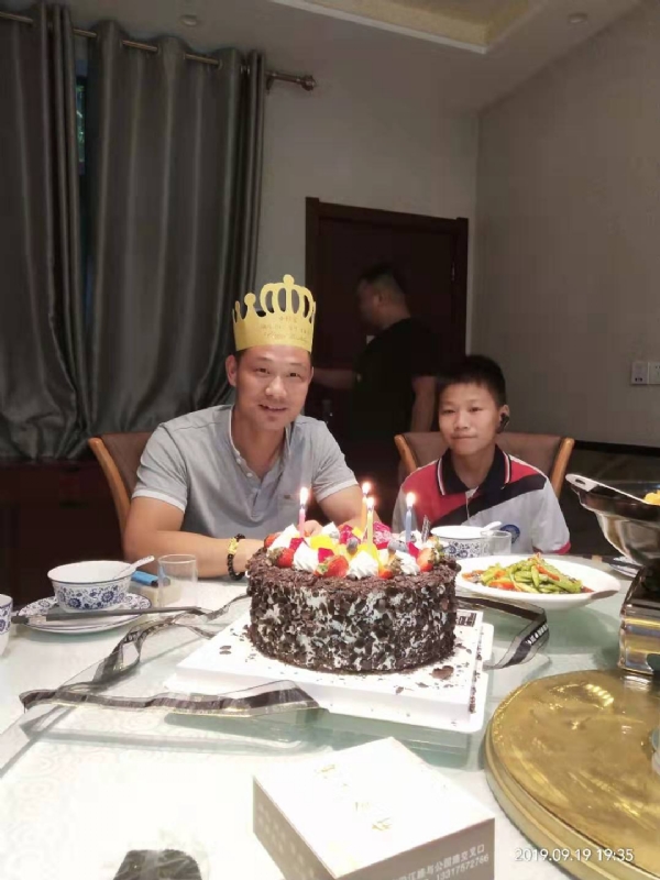 孤独的狼的第一张照片--邯郸相亲服务中心