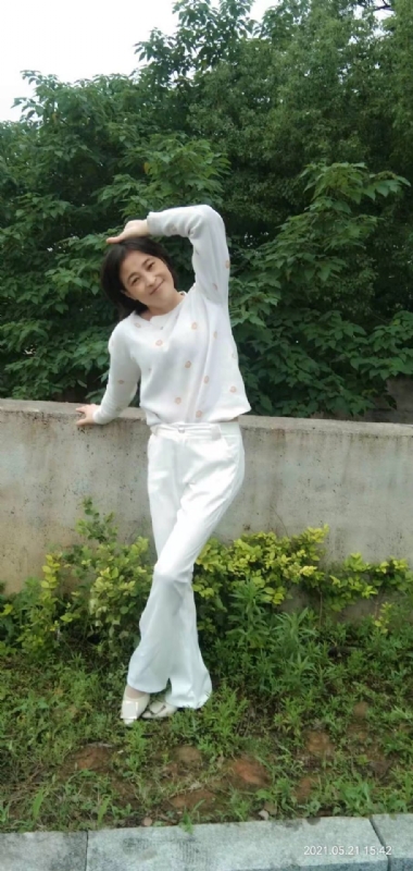 九妹的第四张照片--邯郸相亲服务中心