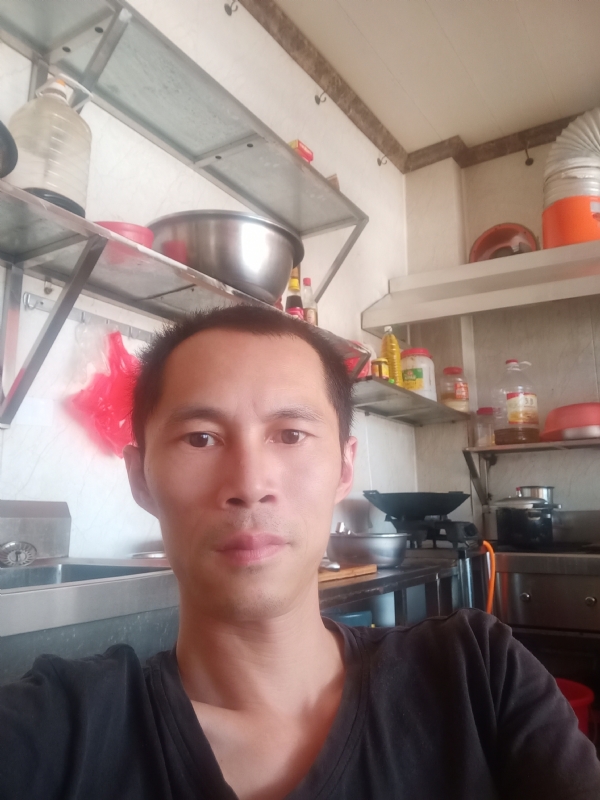 生活还在继续的第一张照片--邯郸相亲服务中心