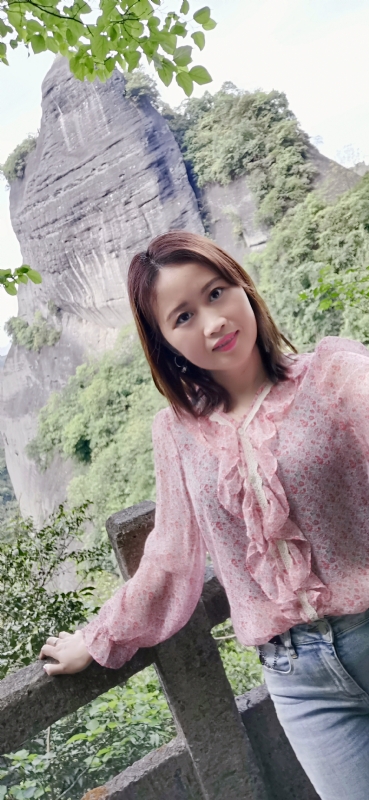 花开半夏的第二张照片--邯郸相亲服务中心