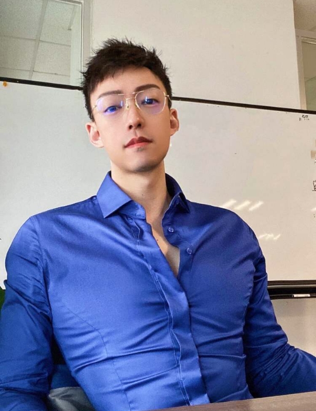 黎明的梦的第一张照片--邯郸相亲服务中心