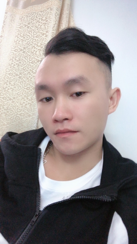 士多啤梨的第一张照片--邯郸相亲服务中心