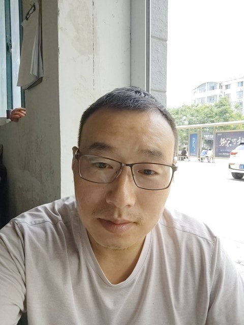 转身的距离的第一张照片--邯郸相亲服务中心