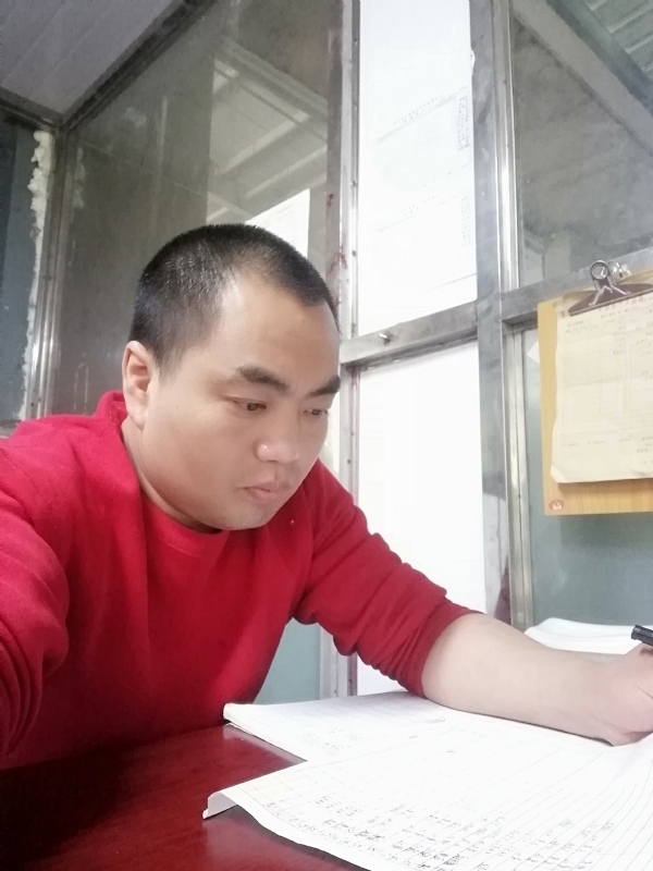 小吴的第一张照片--邯郸相亲服务中心