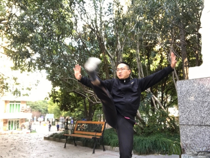 自故深情好受伤的第三张照片--邯郸相亲服务中心