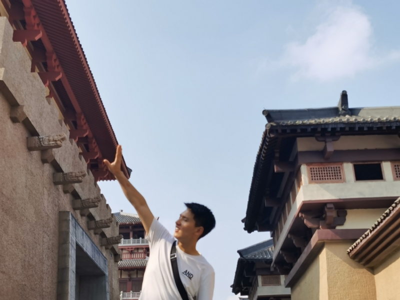 咸鱼不闲的第一张照片--邯郸相亲服务中心