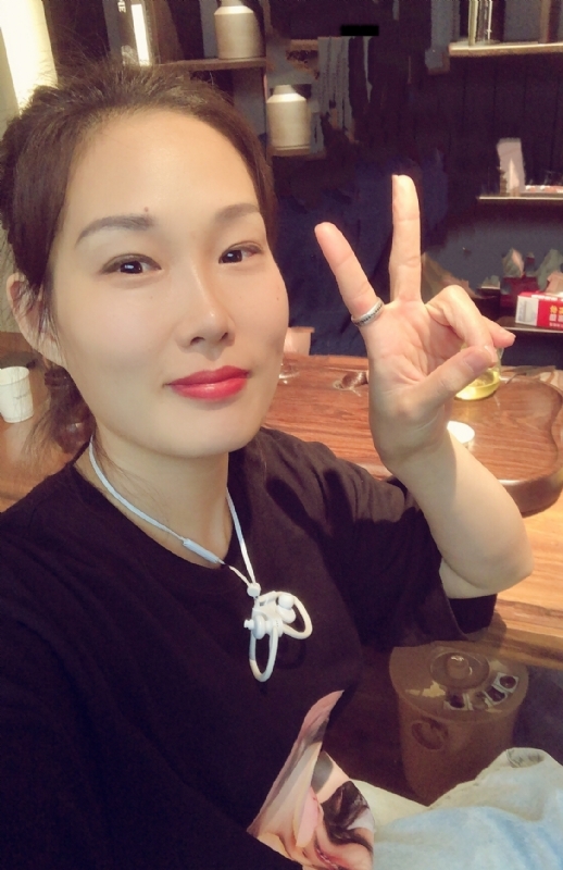 冷紫斑蝶的第一张照片--邯郸相亲服务中心