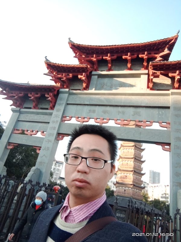 碧血丹心的第一张照片--邯郸相亲服务中心