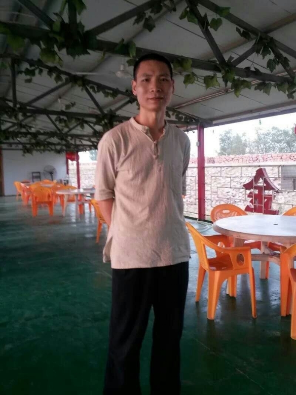 周哥的第三张照片--邯郸相亲服务中心