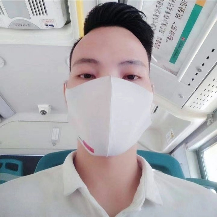 摆渡者的第一张照片--邯郸相亲服务中心