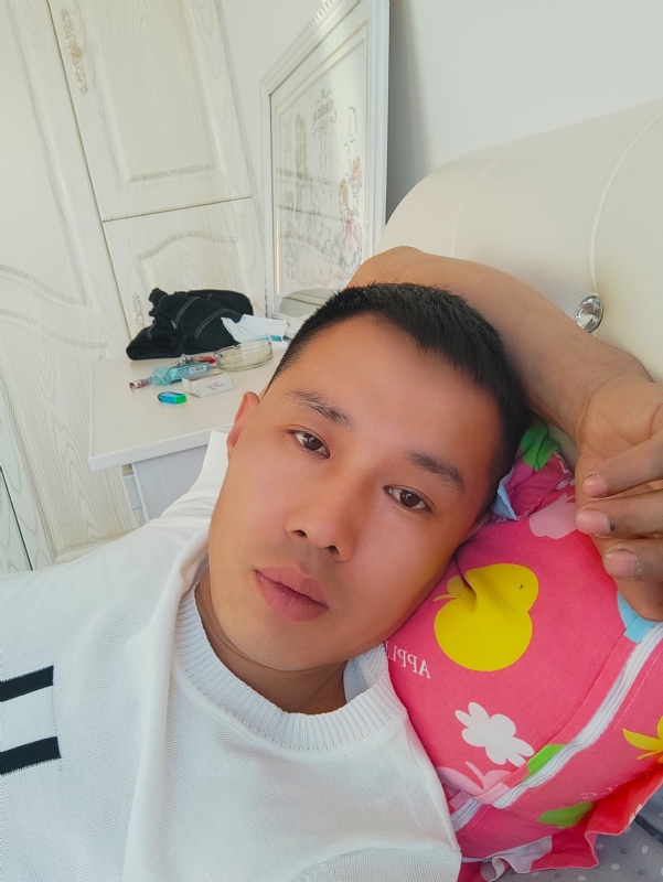 一个人的第一张照片--邯郸相亲服务中心