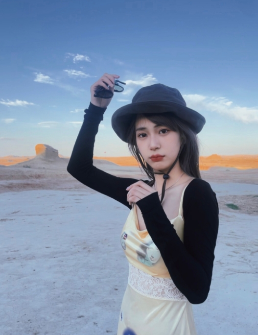 英姐的第一张照片--邯郸相亲服务中心