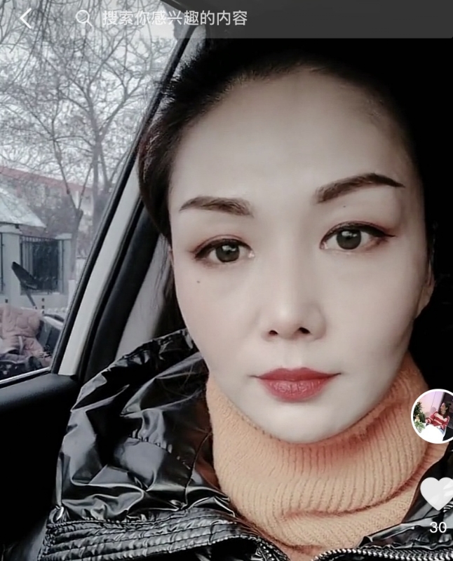 蔷薇的第一张照片--邯郸相亲服务中心