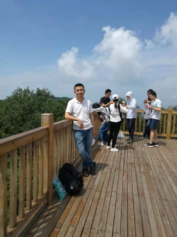 王亦之的第二张照片--邯郸相亲服务中心