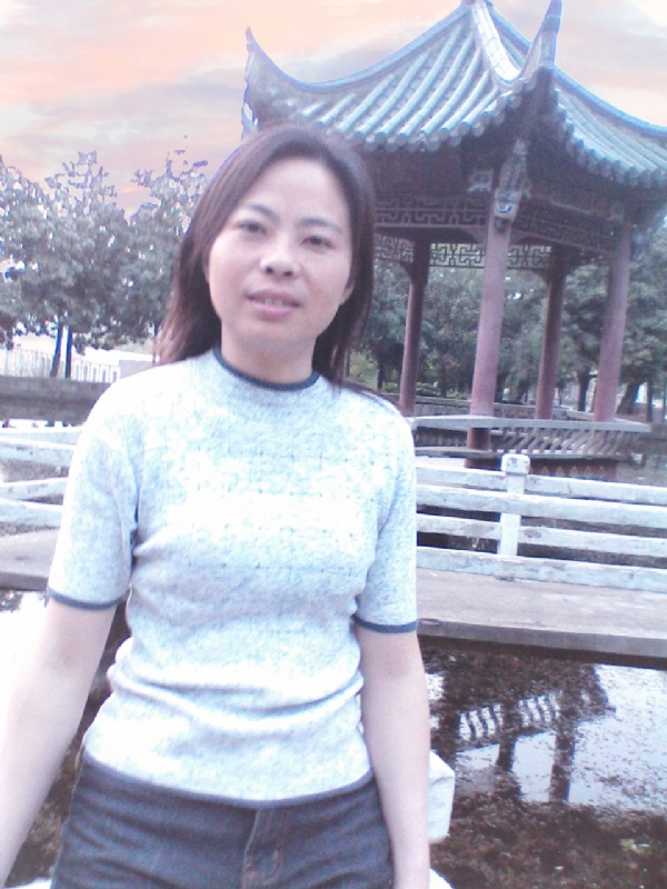 小草的第一张照片--邯郸相亲服务中心