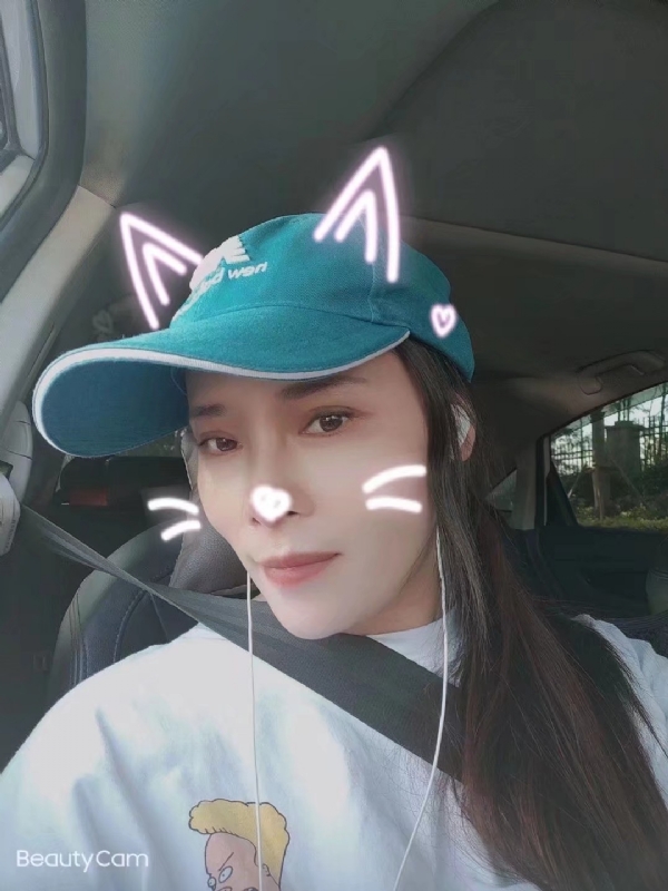 水瓶座的第二张照片--邯郸相亲服务中心