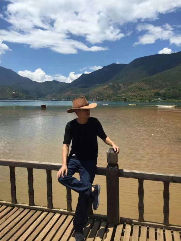 剑胆琴音的第一张照片--邯郸相亲服务中心