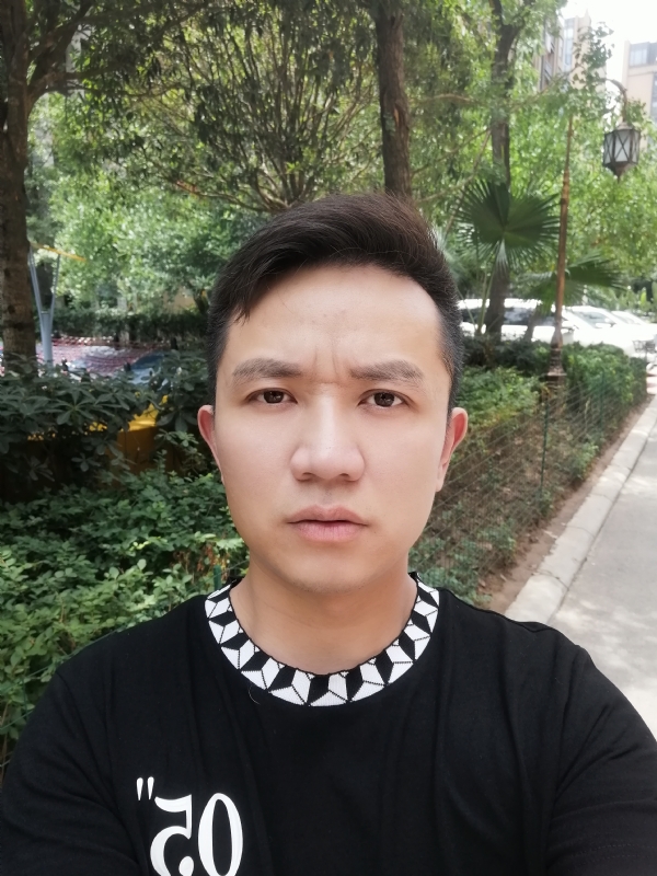 夏先生的第一张照片--邯郸相亲服务中心