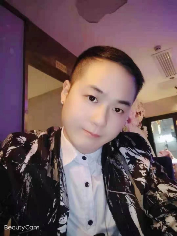 放弃一切，从头再来的第一张照片--邯郸相亲服务中心