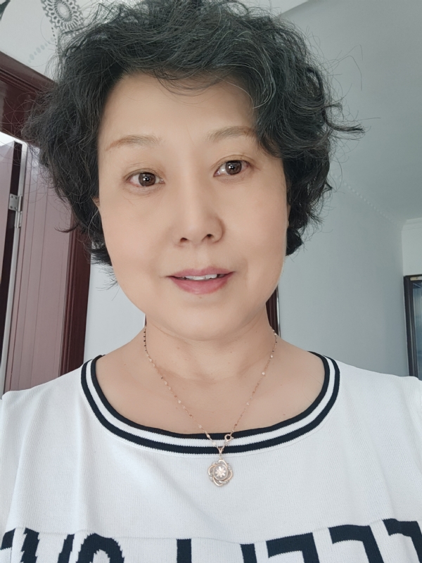 甜果的第一张照片--邯郸相亲服务中心