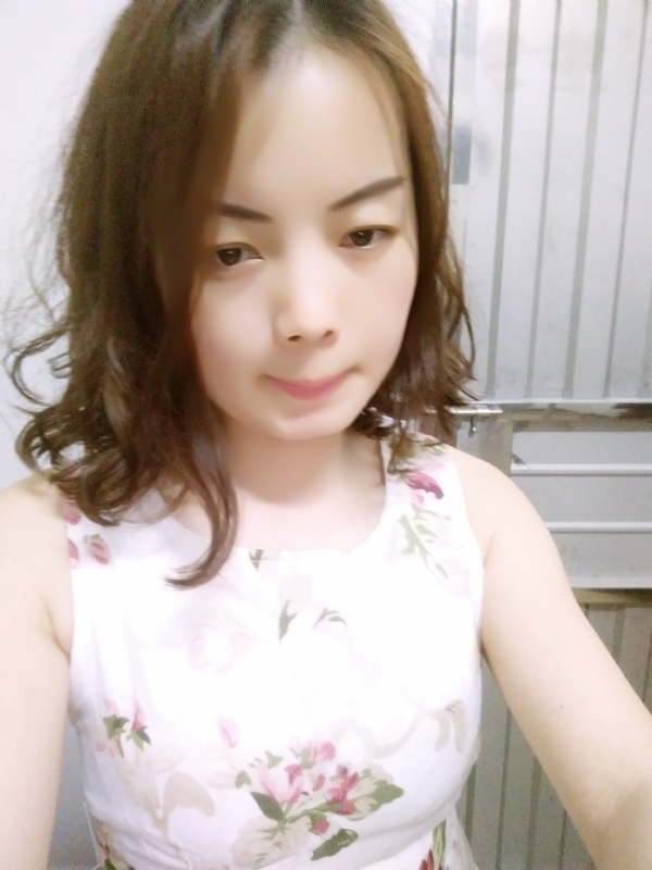 蓝色的鱼的第一张照片--邯郸相亲服务中心