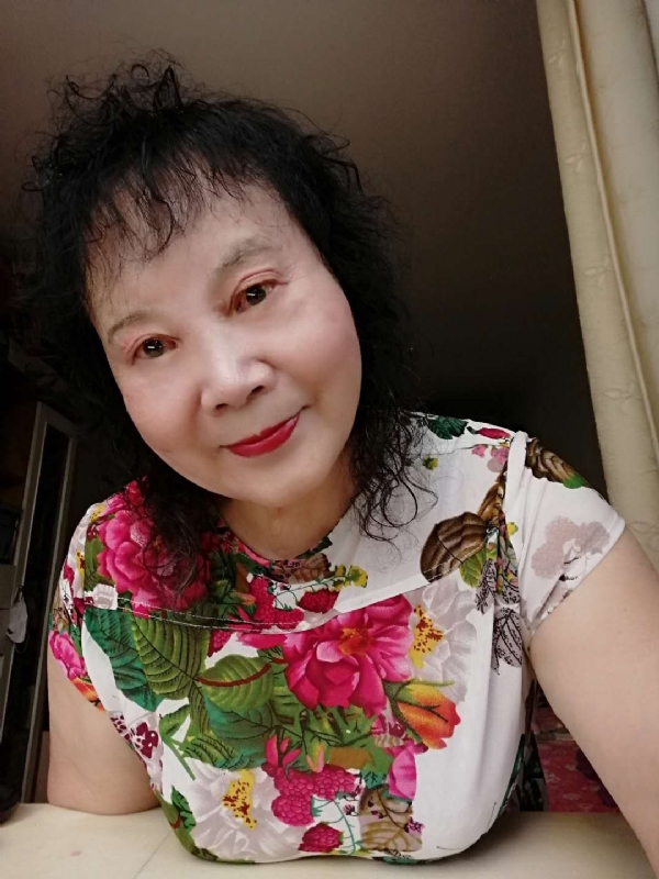 晚霞的第一张照片--邯郸相亲服务中心