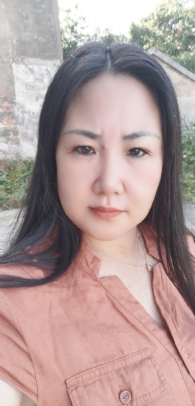 乖乖一女的第二张照片--邯郸相亲服务中心