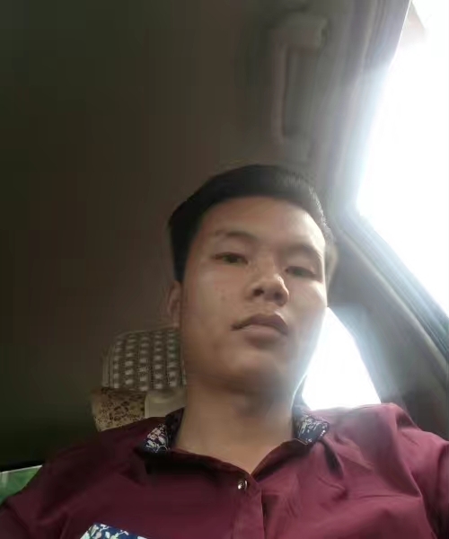 单亲爸爸的第一张照片--邯郸相亲服务中心