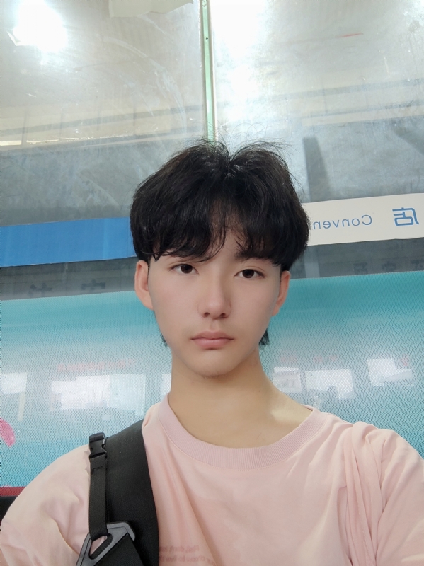 钱嘉豪的第二张照片--邯郸相亲服务中心