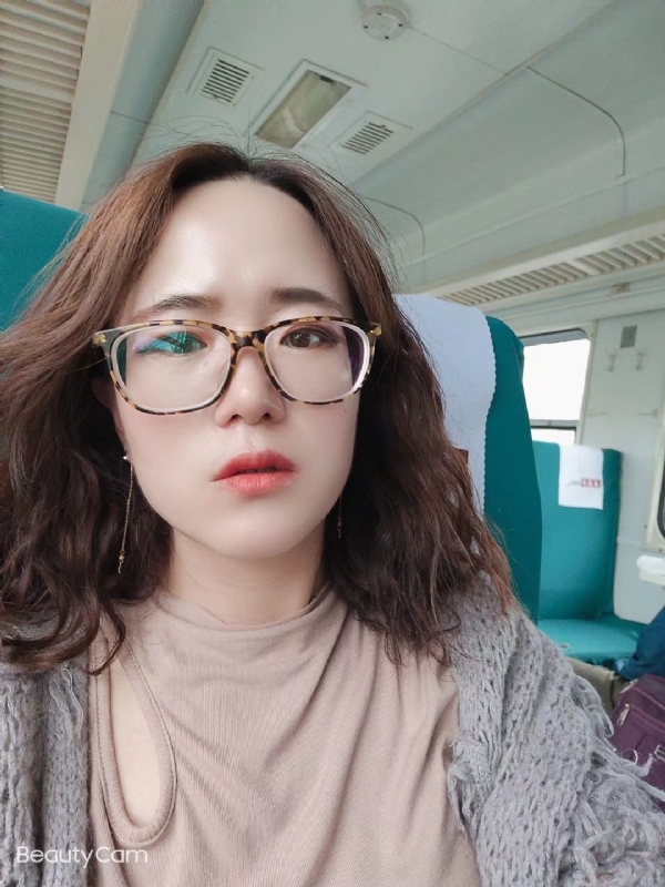 云烟成雨的第一张照片--邯郸相亲服务中心