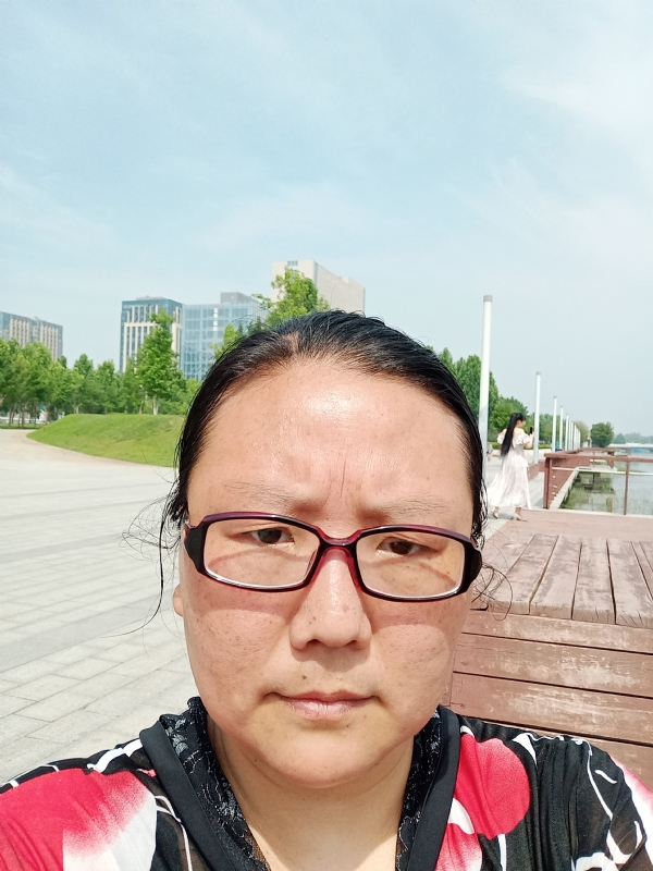 苦乐的第四张照片--邯郸相亲服务中心