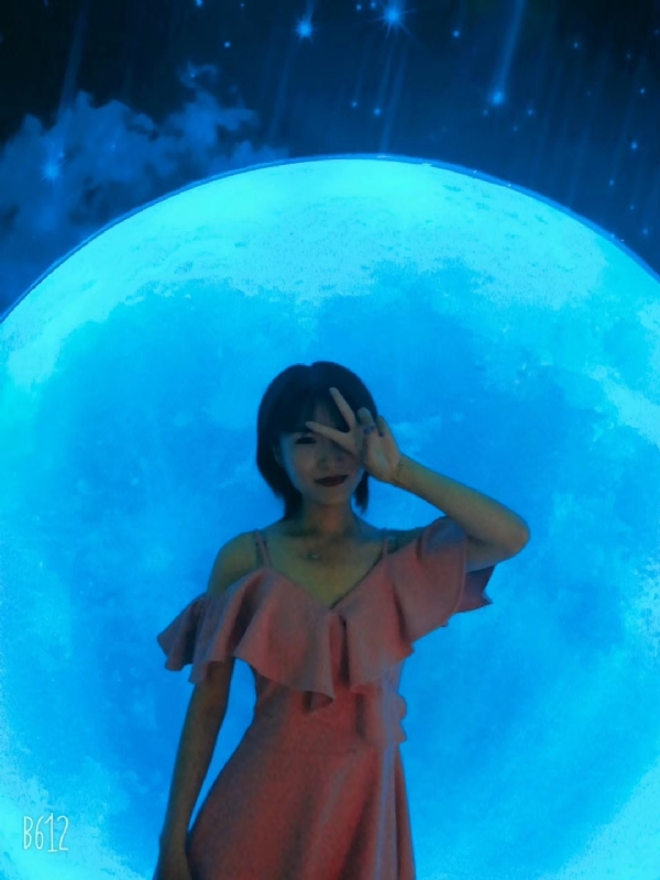 Smile的第一张照片--邯郸相亲服务中心