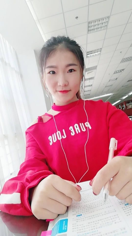 Smile的第二张照片--邯郸相亲服务中心