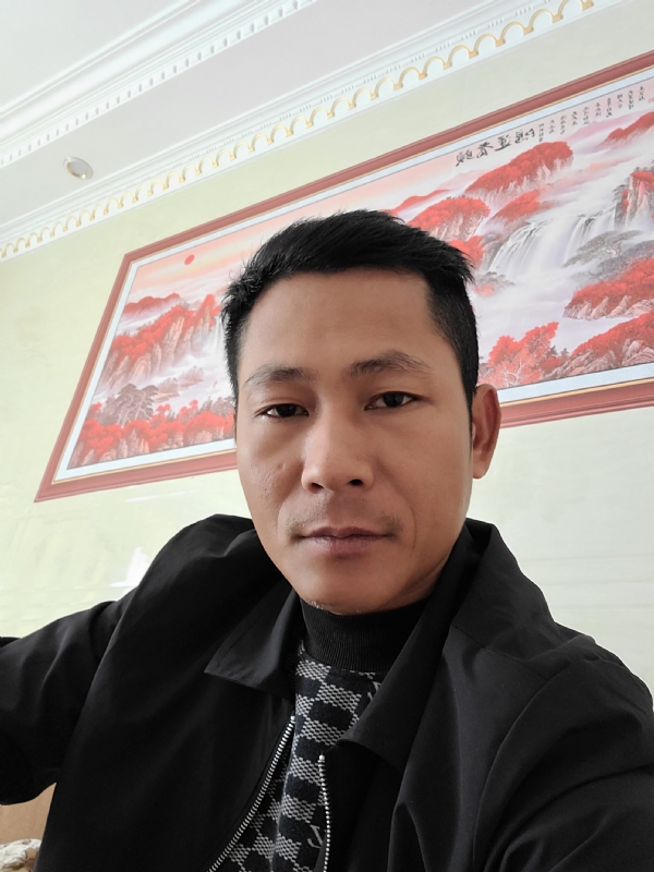 大叔的第一张照片--邯郸相亲服务中心