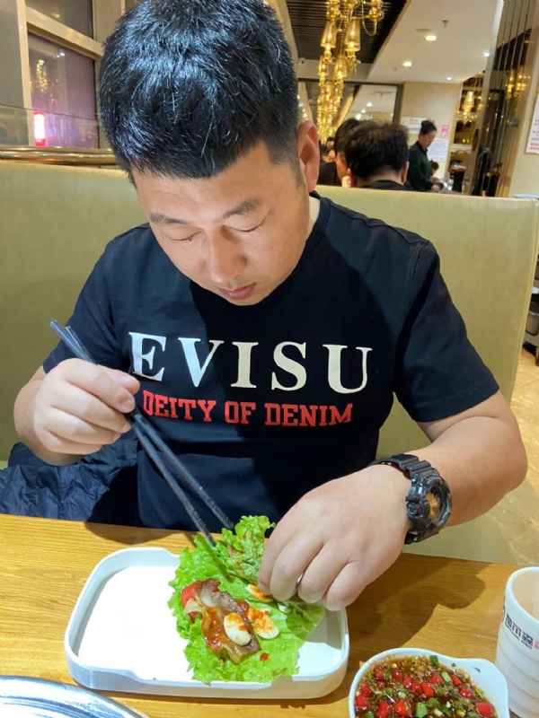 砒霜的第一张照片--邯郸相亲服务中心