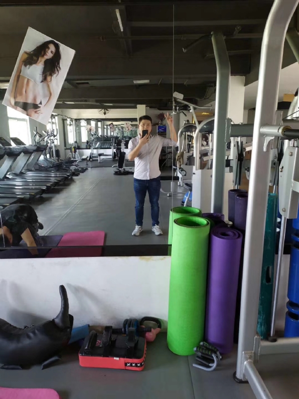 年轻有为健哥的第一张照片--邯郸相亲服务中心